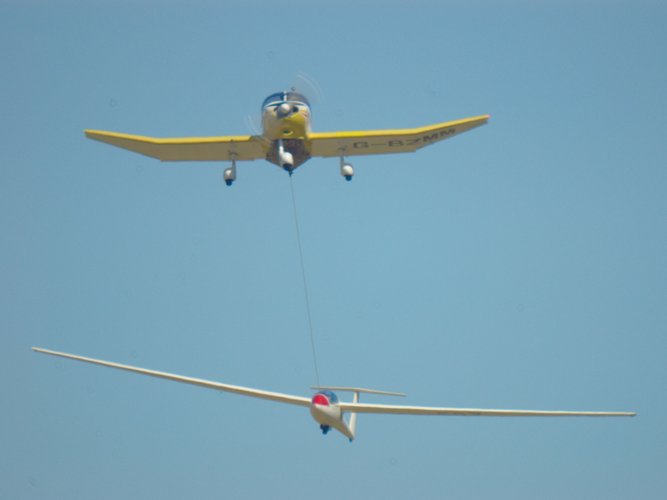 Junior on aerotow at Feshie